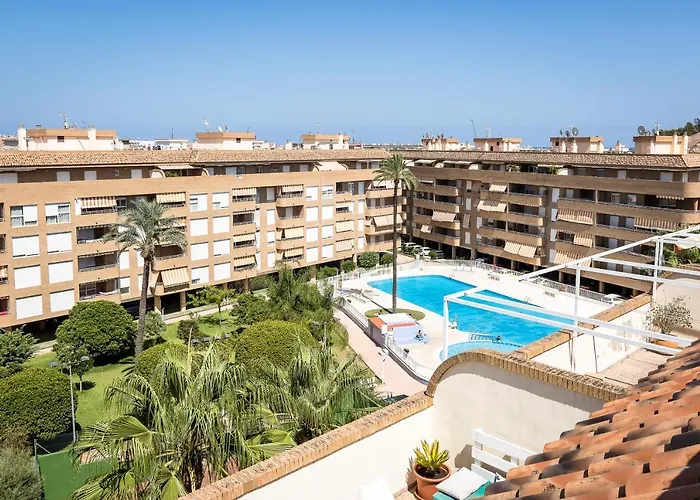 Paradise Flat In Centre W/ Large Pool Denia